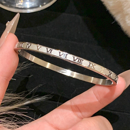 AKOL Zirconia Bangle