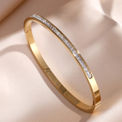 AKOL Zirconia Bangle